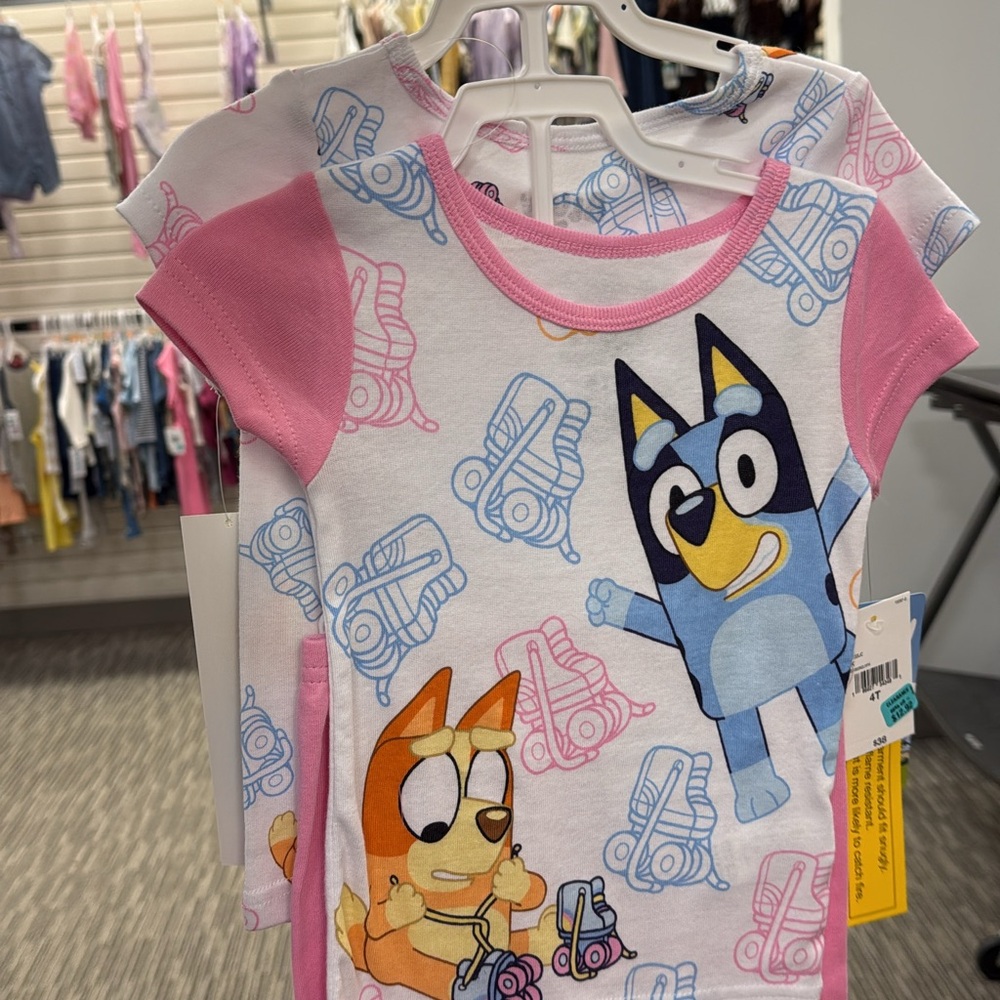 Bluey Kids' Pink and White T-Shirt